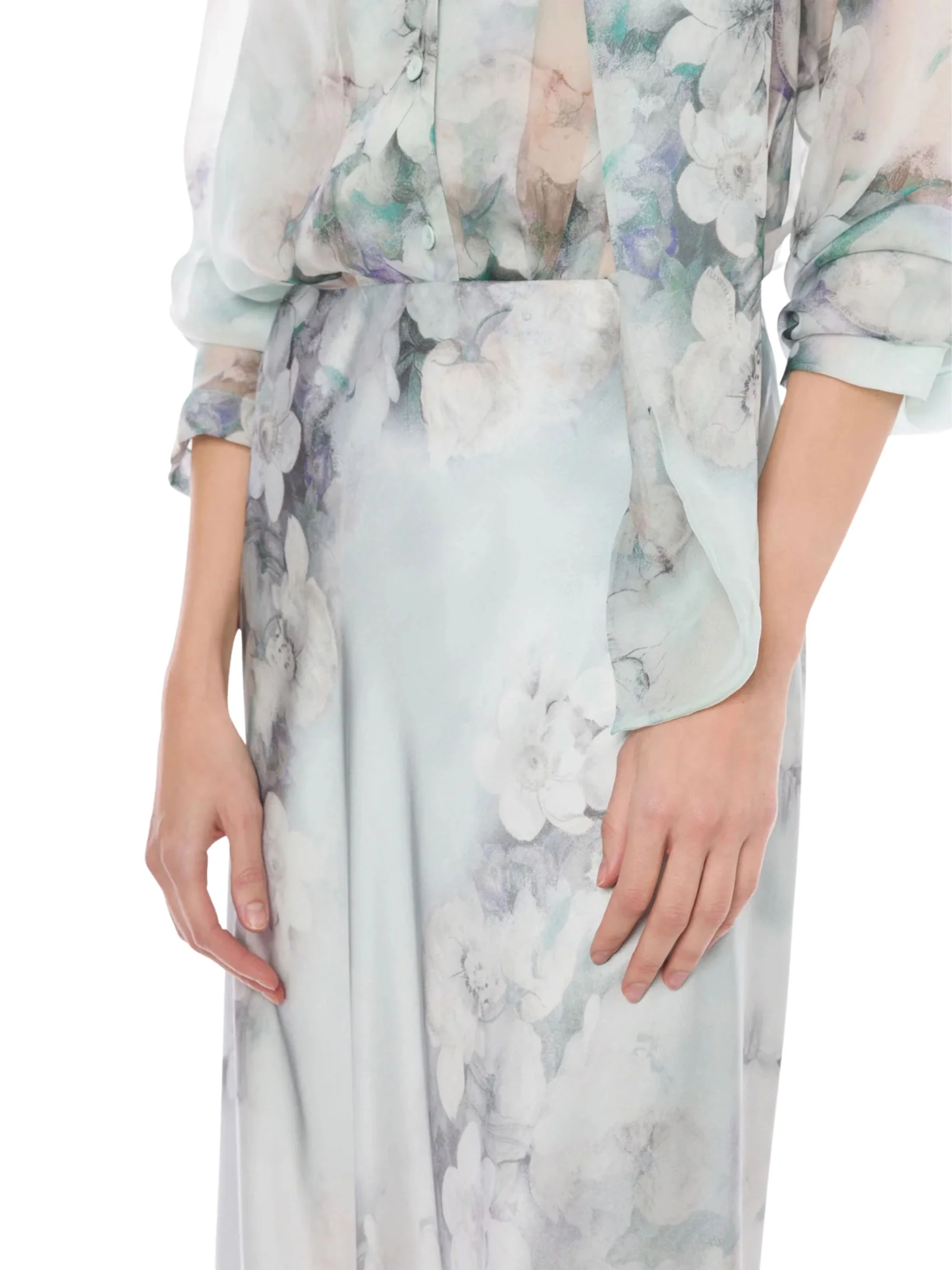 Long skirt in satin with degrade’ print - Image 4